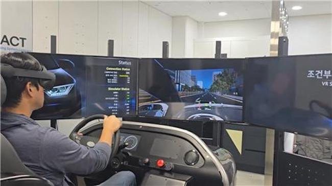 VR-Based Tests for Elderly Drivers