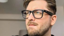 Yes or No to Smart Glasses?